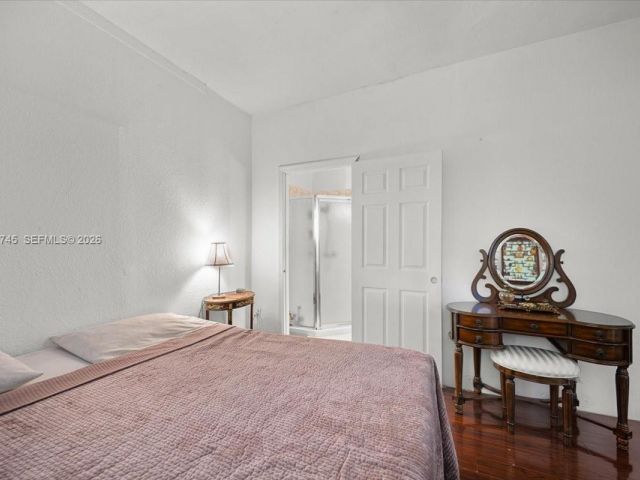 Home for sale at 321 SW 19th Rd - photo 7524784