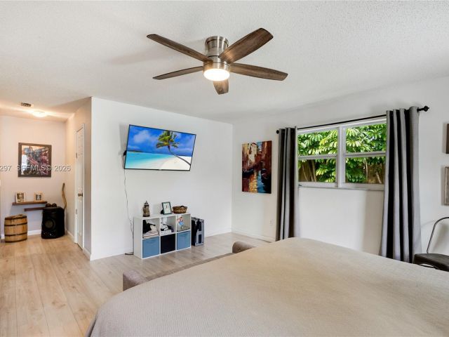 Home for sale at 1925 NE 214th Ter - photo 7427958