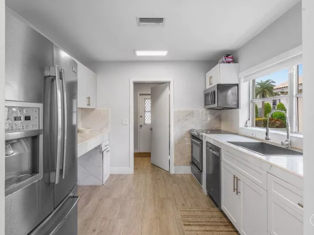 2-bedroom home for sale in Boca Raton - 900 Marble Way - MondialRealty