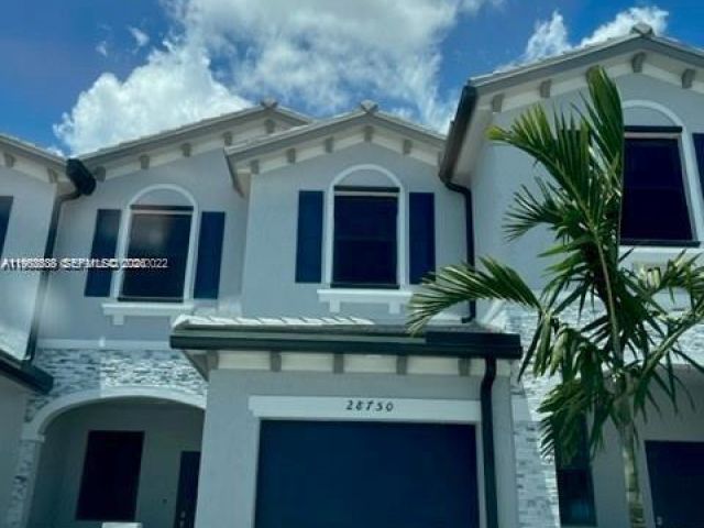 3-bedroom home for rent in Homestead - 28750 SW 134th Ct - - MondialRealty
