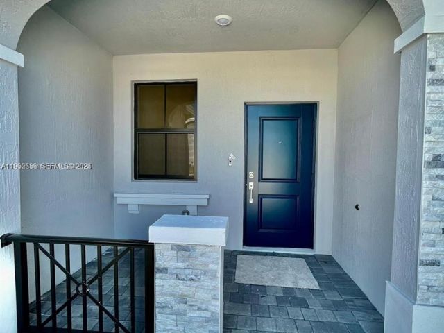 3-bedroom home for rent in Homestead - 28750 SW 134th Ct - - MondialRealty