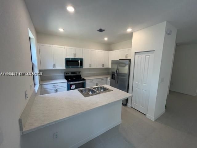 3-bedroom home for rent in Homestead - 28750 SW 134th Ct - - MondialRealty