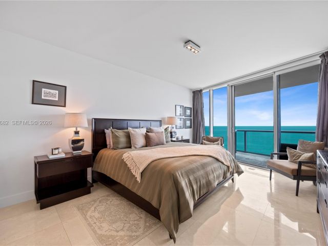 Apartment for rent  Unit #3507 - photo 7405550