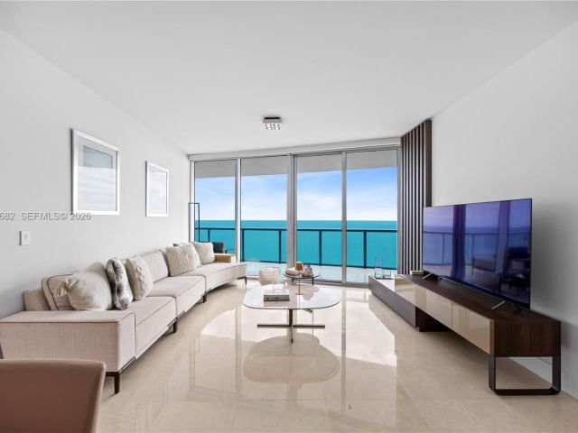 Apartment for rent  Unit #3507 - photo 7405554