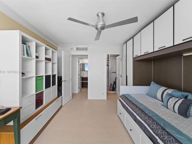 Apartment for sale  Unit #2301 - photo 7413688