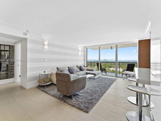 Apartment for sale  Unit #2301 - photo 7413695