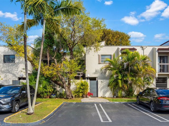 Home for sale at 4726 SW 67th Ave F6 - photo 7440255