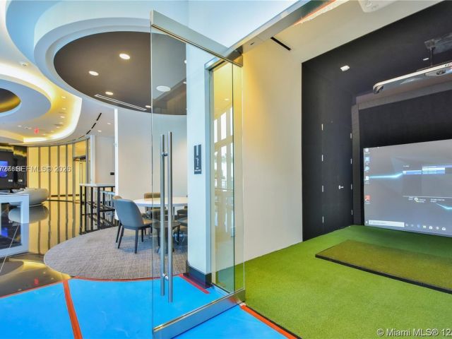 Apartment for rent  Unit #3903 - photo 7403444