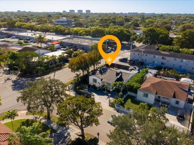 Home for sale at 2400 SW 21st Ter - photo 7436798