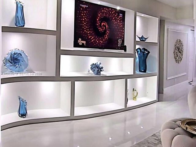 Apartment for rent  Unit #2312 - photo 7425400