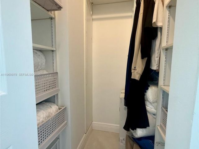 Apartment for rent  Unit #2312 - photo 7425410