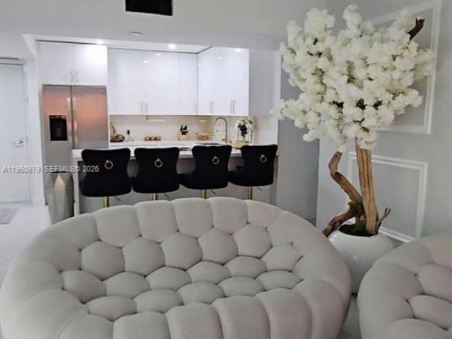 Apartment for rent  Unit #2312 - photo 7425411