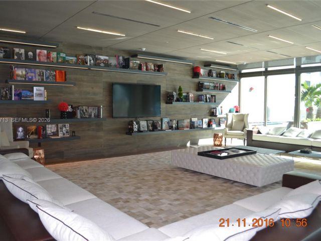 Apartment for rent  Unit #2003 - photo 7402420