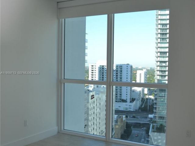 Apartment for rent  Unit #2003 - photo 7402428