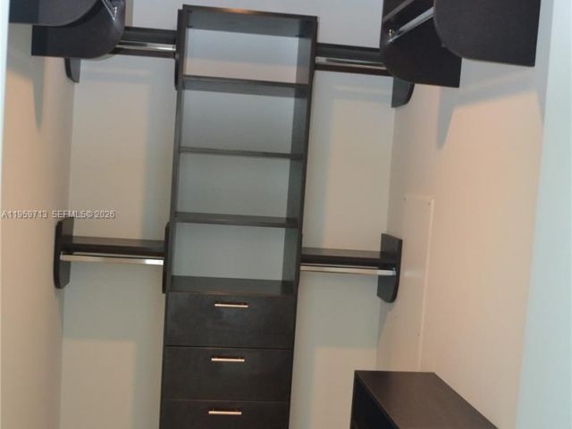 Apartment for rent  Unit #2003 - photo 7402429