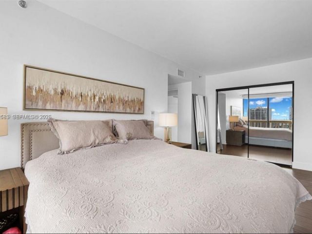 Apartment for rent  Unit #2508 - photo 7403398