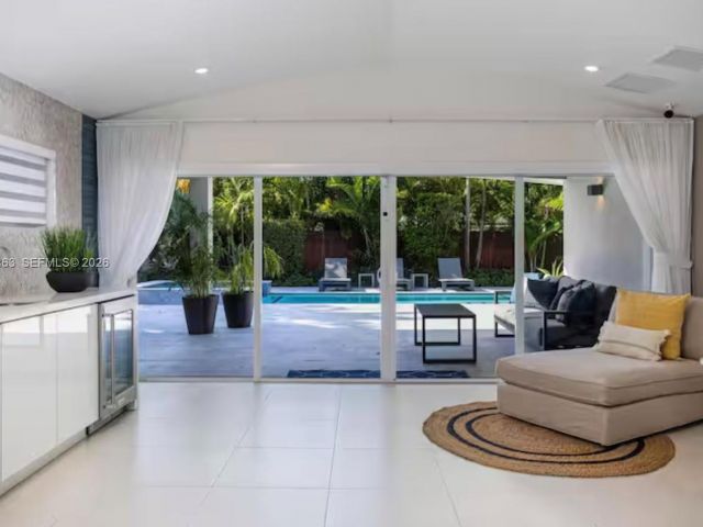 Home for rent at 1019 NE 115th St 1019 - photo 7401136