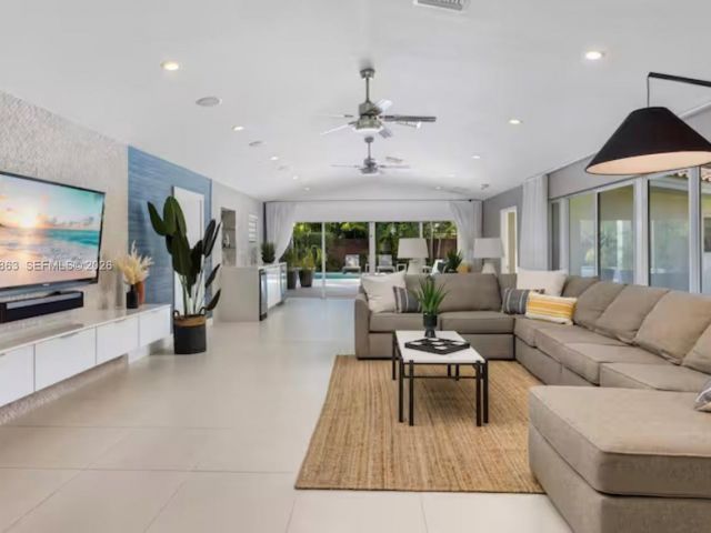 Home for rent at 1019 NE 115th St 1019 - photo 7401138