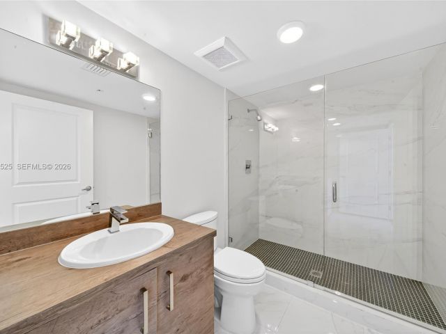 Apartment for rent  Unit #102 - photo 7530605