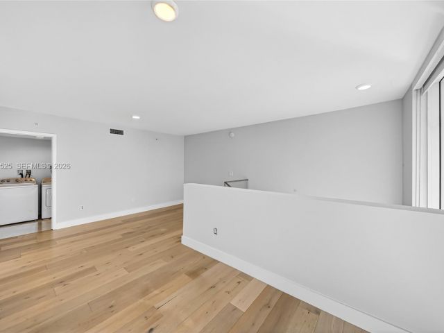 Apartment for rent  Unit #102 - photo 7530606