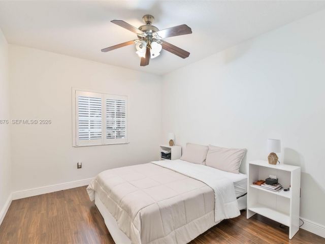 Home for sale at 11227 NW 73rd Ter - photo 7486244