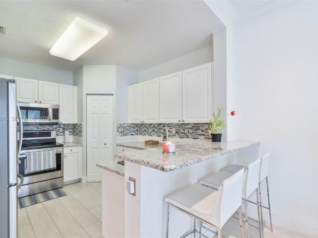 Home for sale at 11227 NW 73rd Ter - photo 7486253