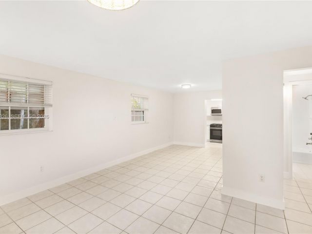 Home for rent at 6365 SW 33rd St - photo 7434418