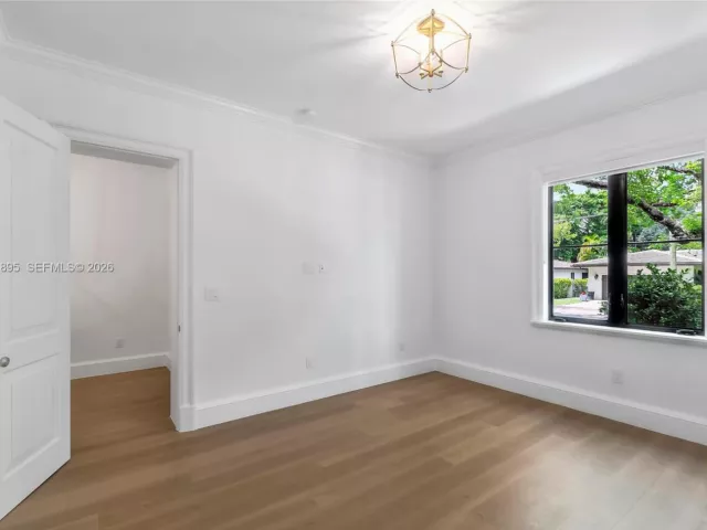 4-bedroom home for rent in Coral Gables - 2609 Anderson Rd 2609 - MondialRealty