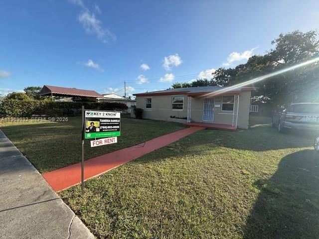 3-bedroom home for rent in Miami - 14620 Monroe St x - MondialRealty