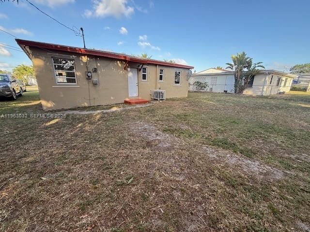 3-bedroom home for rent in Miami - 14620 Monroe St x - MondialRealty