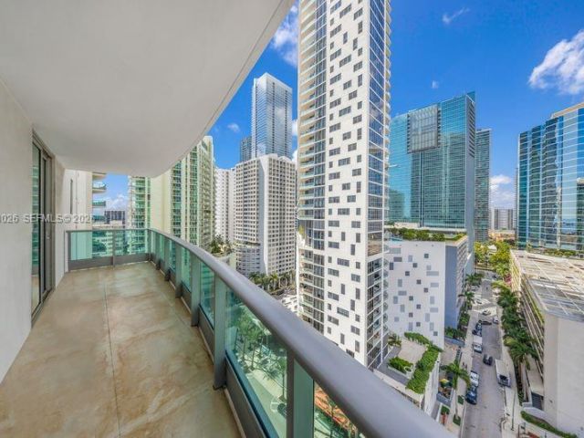 Apartment for sale  Unit #1602 - photo 7429194