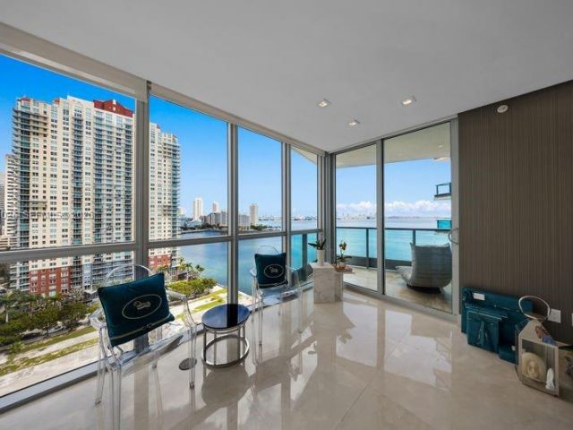 Apartment for sale  Unit #1602 - photo 7429198