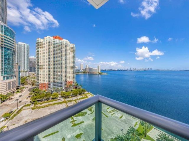 Apartment for sale  Unit #1602 - photo 7429200