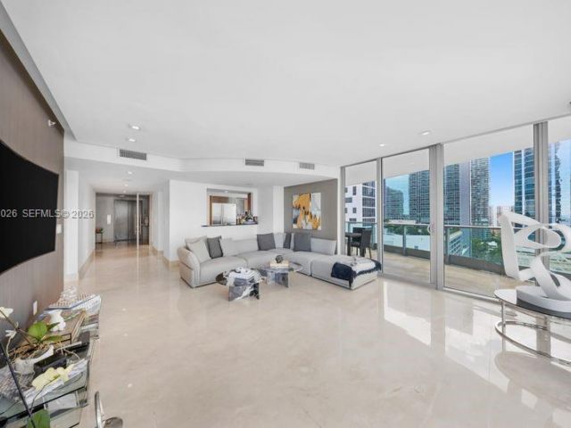 Apartment for sale  Unit #1602 - photo 7429203