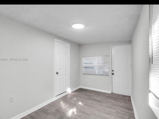 4-bedroom home for rent in Miami - 914 NW 80th St 1 - MondialRealty
