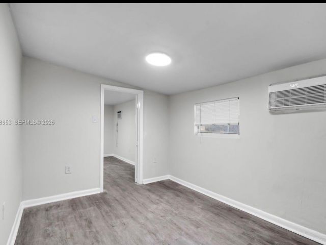 4-bedroom home for rent in Miami - 914 NW 80th St 1 - MondialRealty