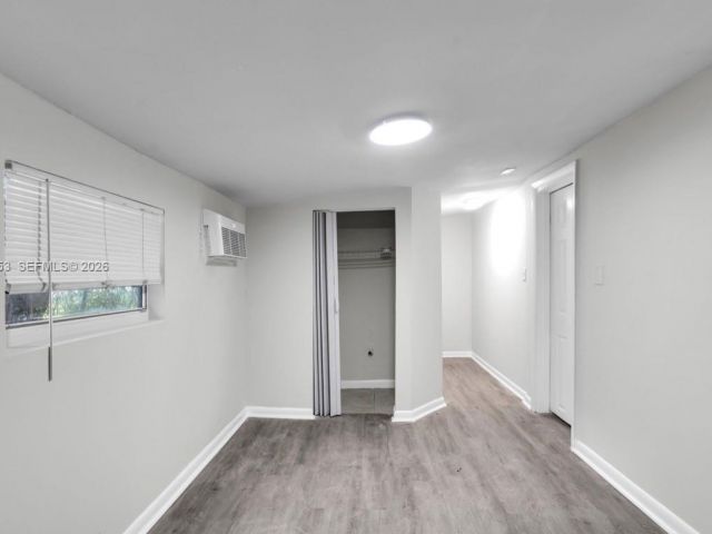 4-bedroom home for rent in Miami - 914 NW 80th St 1 - MondialRealty