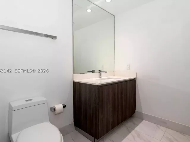 3-bedroom condo for sale in Miami - 801 S Miami Ave 1409 - MondialRealty