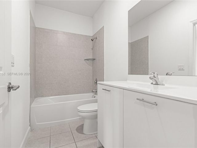 3-bedroom home for rent in Miami - 12307 NW 23rd Ct 12307 - MondialRealty