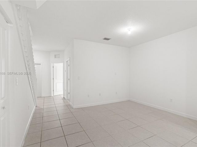 3-bedroom home for rent in Miami - 12307 NW 23rd Ct 12307 - MondialRealty