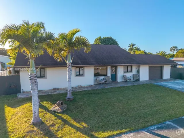 4-bedroom home for sale in Homestead - 1760 NW 12th Ave - MondialRealty