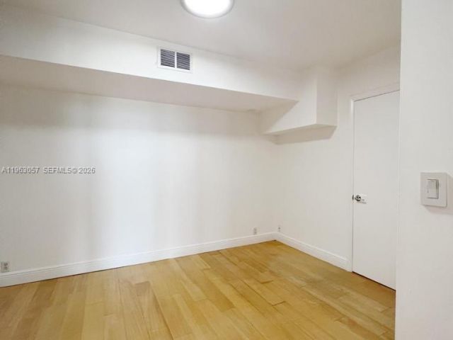 Apartment for rent  Unit #A1205 - photo 7500573