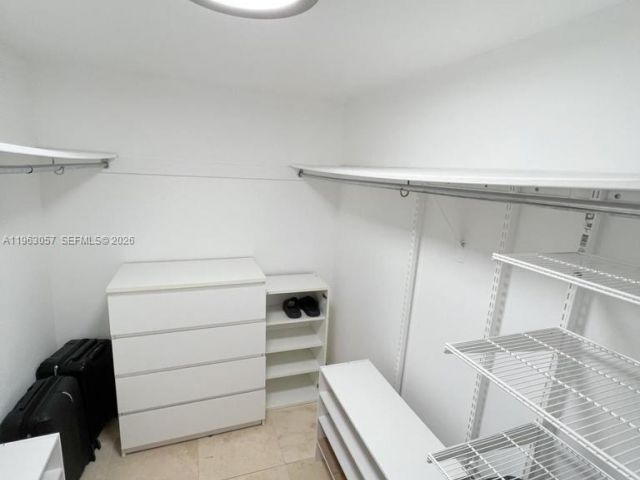 Apartment for rent  Unit #A1205 - photo 7500575
