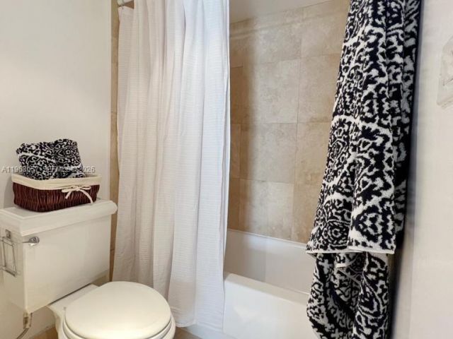 Apartment for rent  Unit #A1205 - photo 7500580