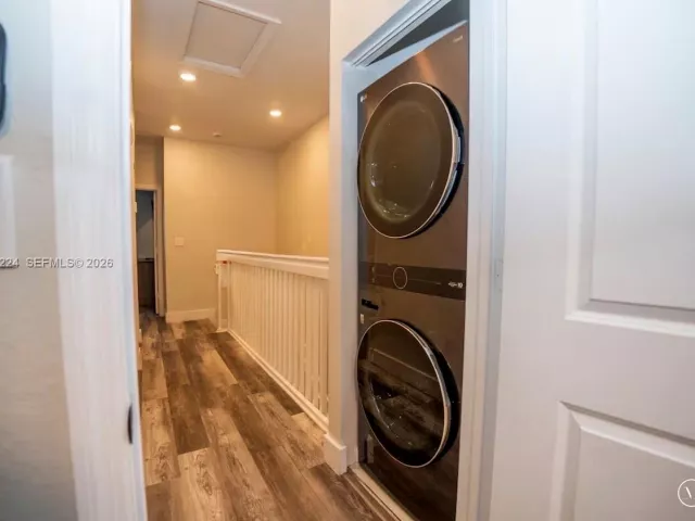 3-bedroom home for sale in Homestead - 24605 SW 117th Ct - MondialRealty