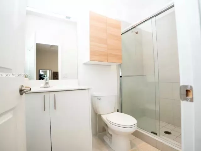 3-bedroom home for sale in Homestead - 24605 SW 117th Ct - MondialRealty