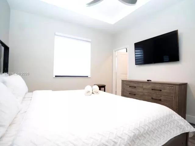 3-bedroom home for sale in Homestead - 24605 SW 117th Ct - MondialRealty