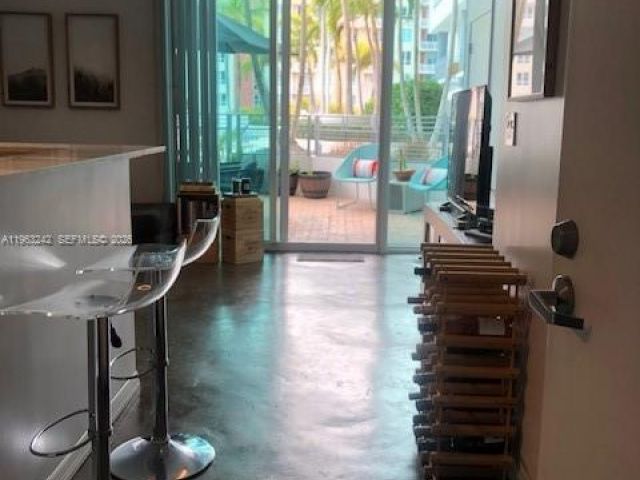 Apartment for rent  Unit #504 - photo 7492395