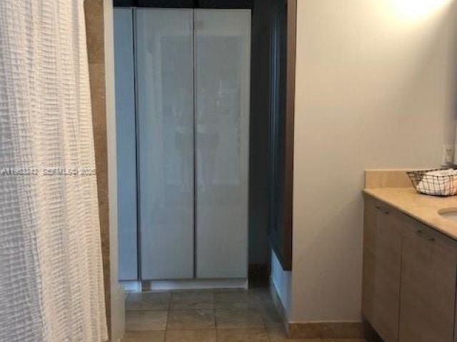 Apartment for rent  Unit #504 - photo 7492406