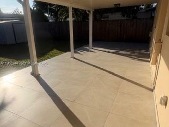 3-bedroom home for rent in Miami - 19731 SW 116th Ave 0 - MondialRealty